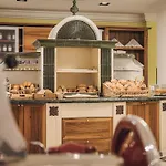 Norica - Thermenhotels Gastein Mit Dem Bademantel Direkt In Therme Szálloda 4*