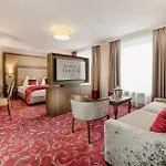 Szálloda Norica - Thermenhotels Gastein Mit Dem Bademantel Direkt In Therme Bad Hofgastein