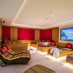 Norica - Thermenhotels Gastein Mit Dem Bademantel Direkt In Therme 4*