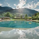 Norica - Thermenhotels Gastein Mit Dem Bademantel Direkt In Therme Bad Hofgastein