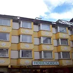 Szálloda Norica - Thermenhotels Gastein Mit Dem Bademantel Direkt In Therme
