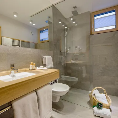 Norica - Thermenhotels Gastein Mit Dem Bademantel Direkt In Therme Bad Hofgastein