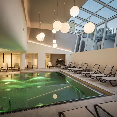 Norica - Thermenhotels Gastein Mit Dem Bademantel Direkt In Therme Hotel Bad Hofgastein