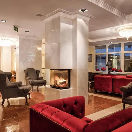 Norica - Thermenhotels Gastein Mit Dem Bademantel Direkt In Therme 4* Bad Hofgastein