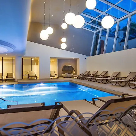 Norica - Thermenhotels Gastein Mit Dem Bademantel Direkt In Therme 4* Бад Хофгаштайн