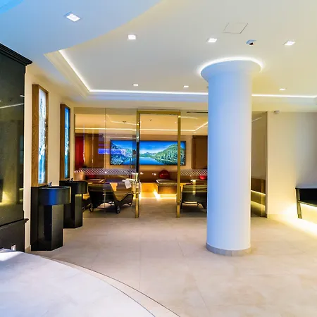 Norica - Thermenhotels Gastein Mit Dem Bademantel Direkt In Therme ホテル