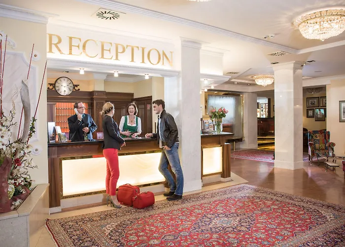 Norica - Thermenhotels Gastein Mit Dem Bademantel Direkt In Therme 4* באד הופגסטין