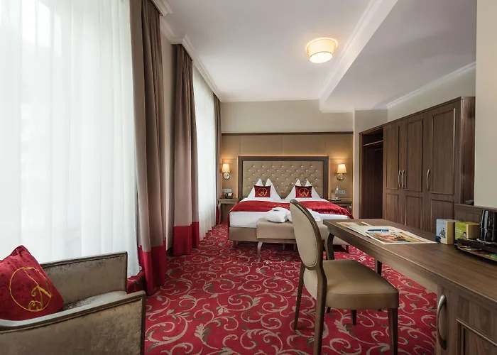 מלון Norica - Thermenhotels Gastein Mit Dem Bademantel Direkt In Therme 4*