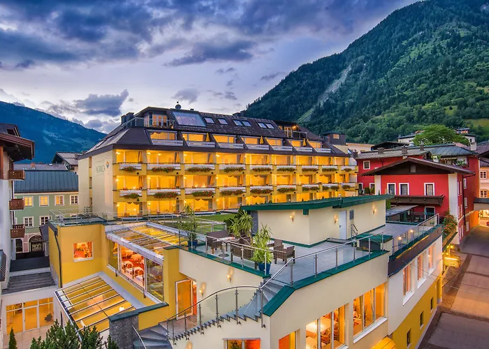 Norica - Thermenhotels Gastein Mit Dem Bademantel Direkt In Therme מלון 4*